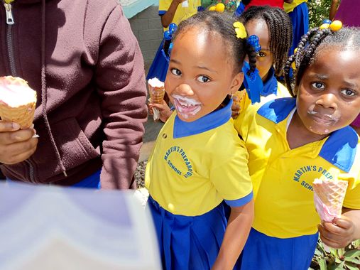 Happy pupils with ice cream